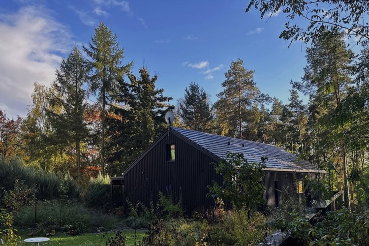 Proj.%20Gaspard%20Łobocki%20Studio%20fot.%20Kasper%20Łobocki Mat.%20pras.%20Rubio%20Monocoat%20(2), NEWSFIN